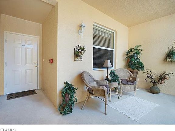 2nd image of 2820 Cypress Trace Cir APT 2015