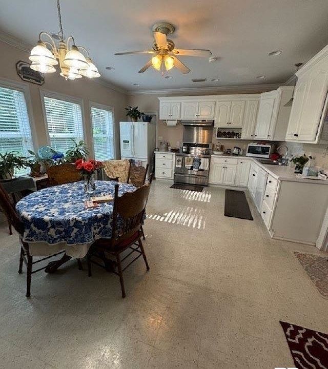 2nd image of 559 Hillview Rd