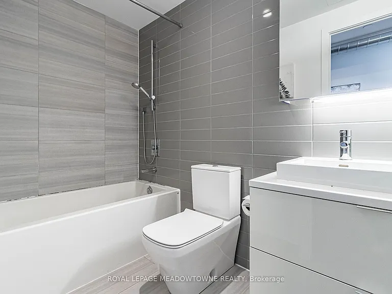 170 Bayview Ave #1902 — Photo 25