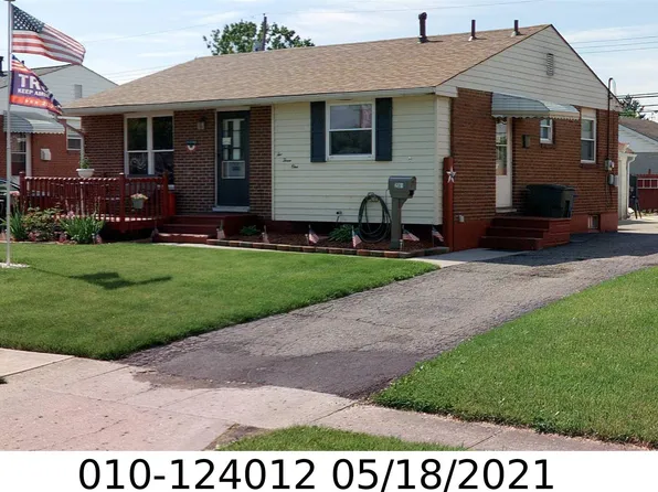 231 Schryver Rd, Columbus, OH 43207