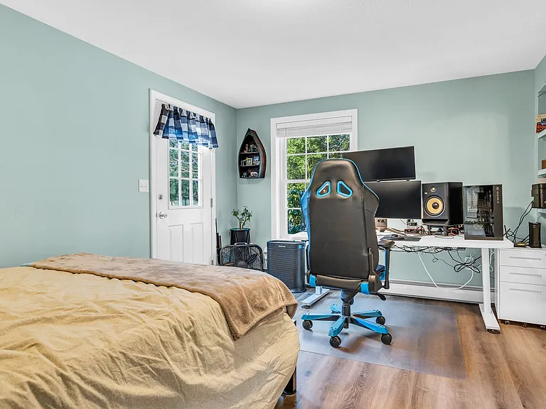 25 Deer Hill Ave — Photo 8