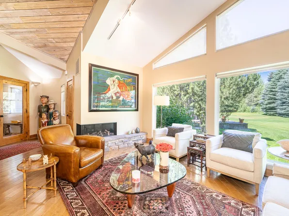 108 Sunrise Dr, Sun Valley, ID 83353