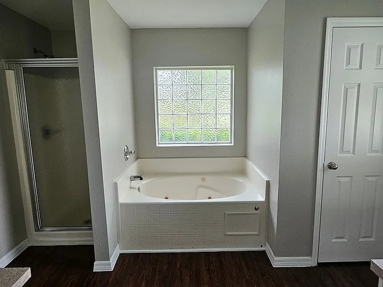 1530 SW 19th Ave — Photo 17