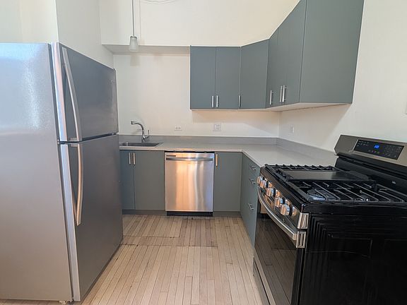 3rd image of 5707 N Campbell Ave APT 2