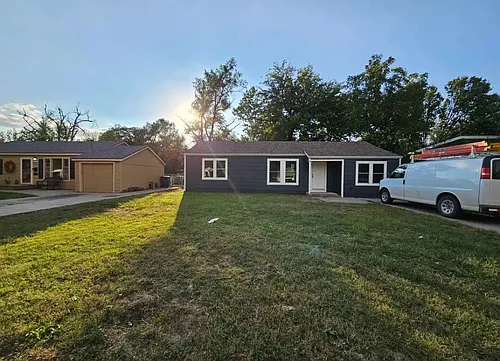 4515 S Cherry Ave Photo 1