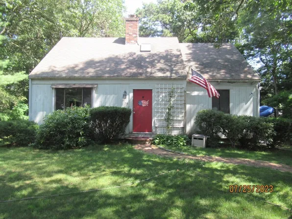 25 Marway, Mashpee, MA 02649