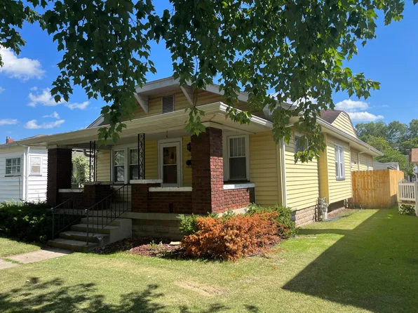 2217 Deming St, Terre Haute, IN 47803