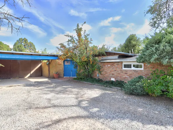 6448 Rio Grande Blvd NW, Los Ranchos De Albuquerque, NM 87107