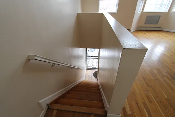 Rented by H.P. Greenfield Real Estate | media 10