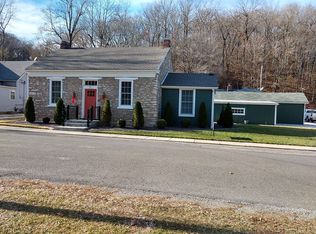 27 Mill St, Elsah, IL 62028