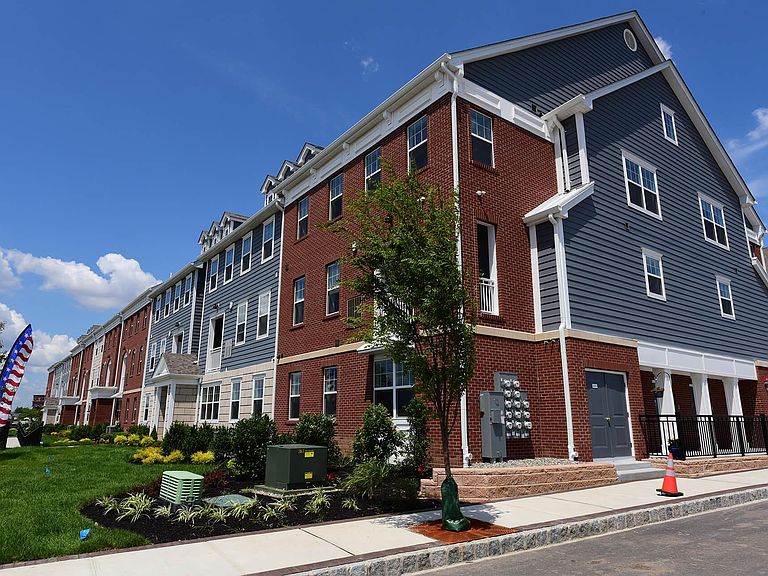 Bayonne Bay Apartment Rentals - Bayonne, NJ | Zillow