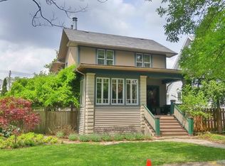 3926 N Ridgeway Ave, Chicago, IL 60618