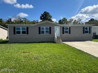 215 Liz Dr, Saint Martinville, LA 70582