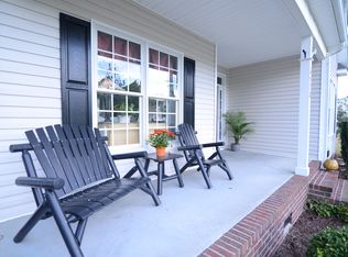 6958 Riverrun Dr, Elm City, NC 27822