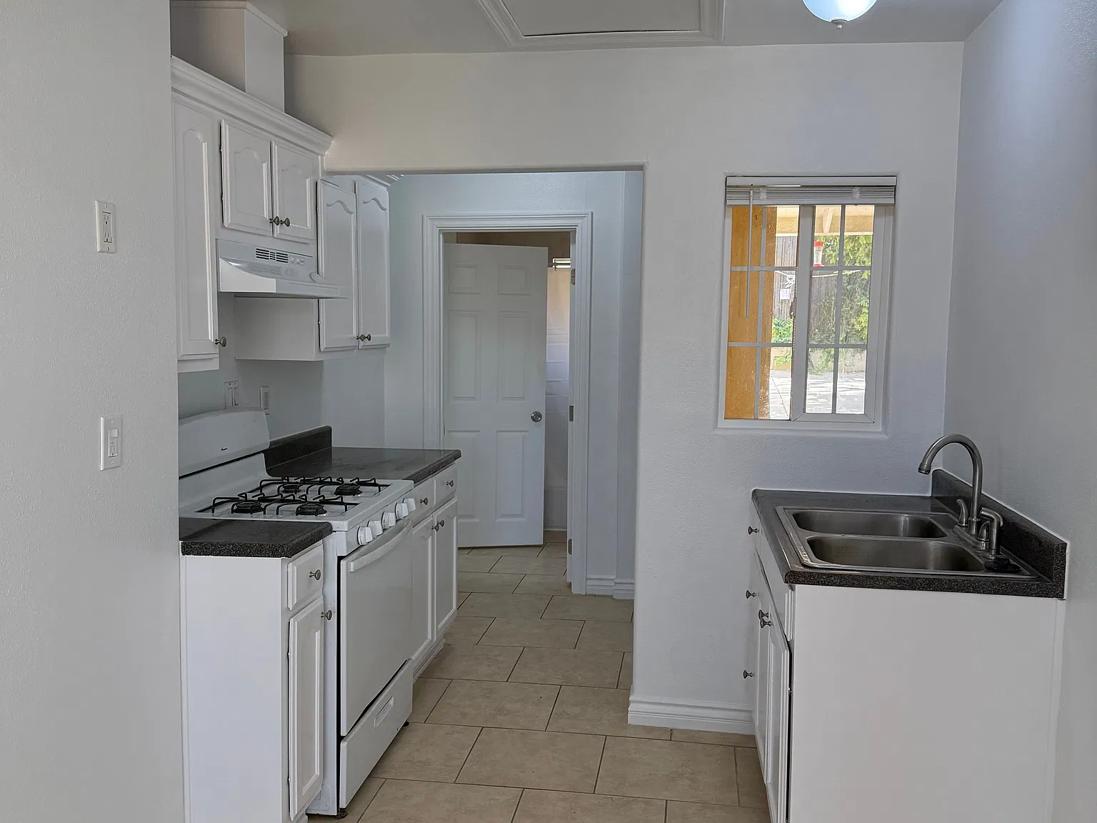 1 bed, $1,845 — Photo 1
