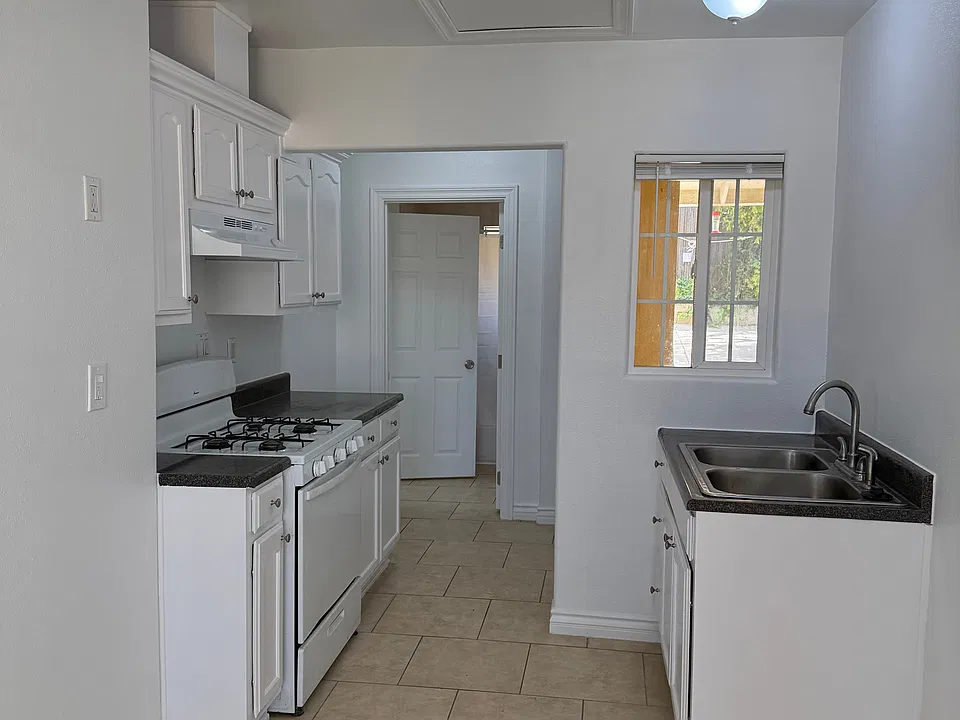 806 N Alvarado St #808