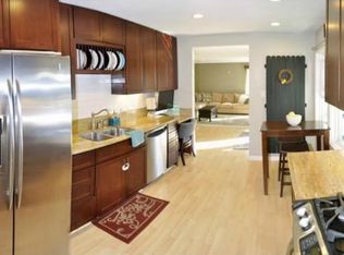 8271 Yorktown Ave, Huntington Beach, CA 92646