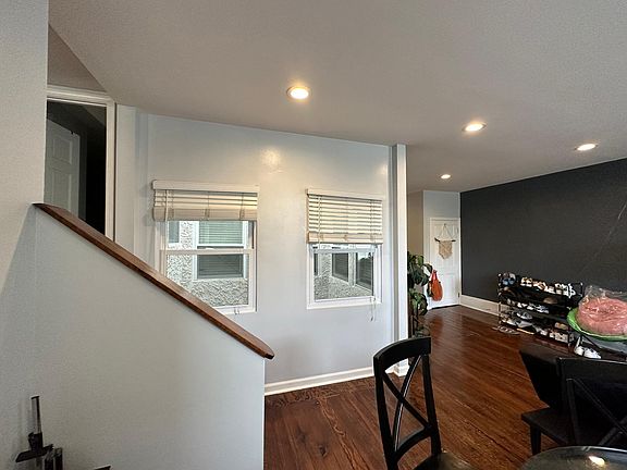 4th image of 2621 South St APT 7