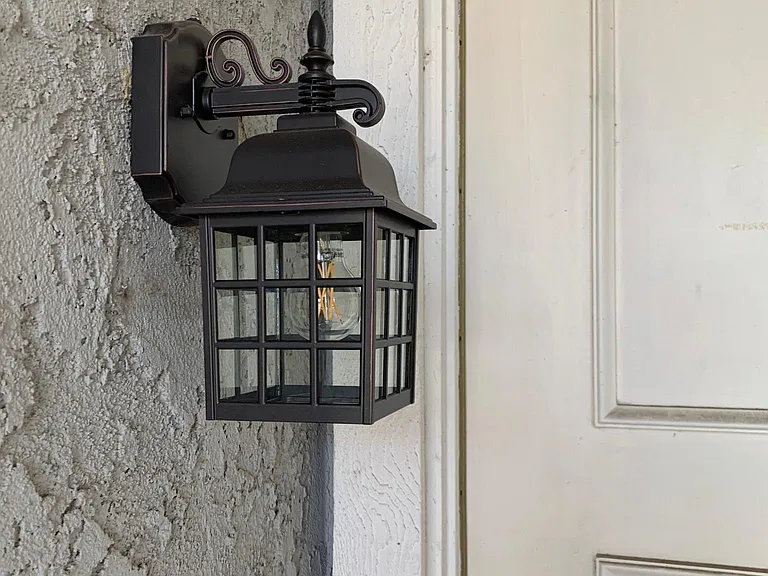 Entry Light