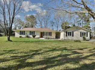 2077 Smiths Xing, Ridgeland, SC 29936