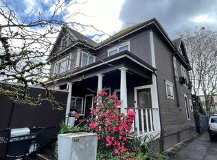 388 E 11th Ave APT 3, Eugene, OR 97401