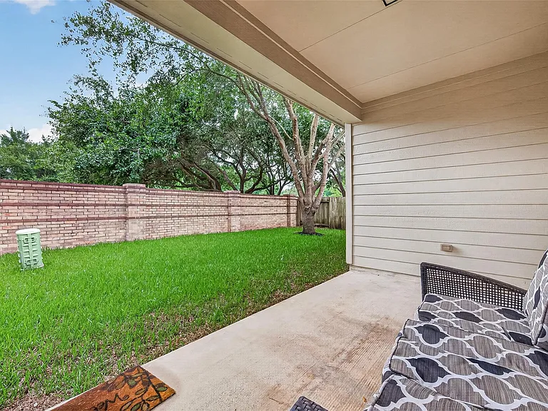 24518 Carlton Springs Ln — Photo 35