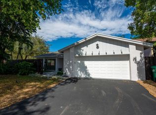 13587 SW 115th Ln, Miami, FL 33186