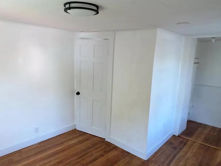 88 Linden St #3S — Photo 4