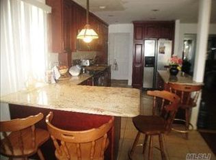 519 Croydon Rd, Elmont, NY 11003