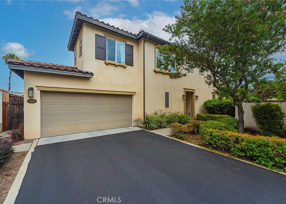 1st image of 105 Encanto Ln