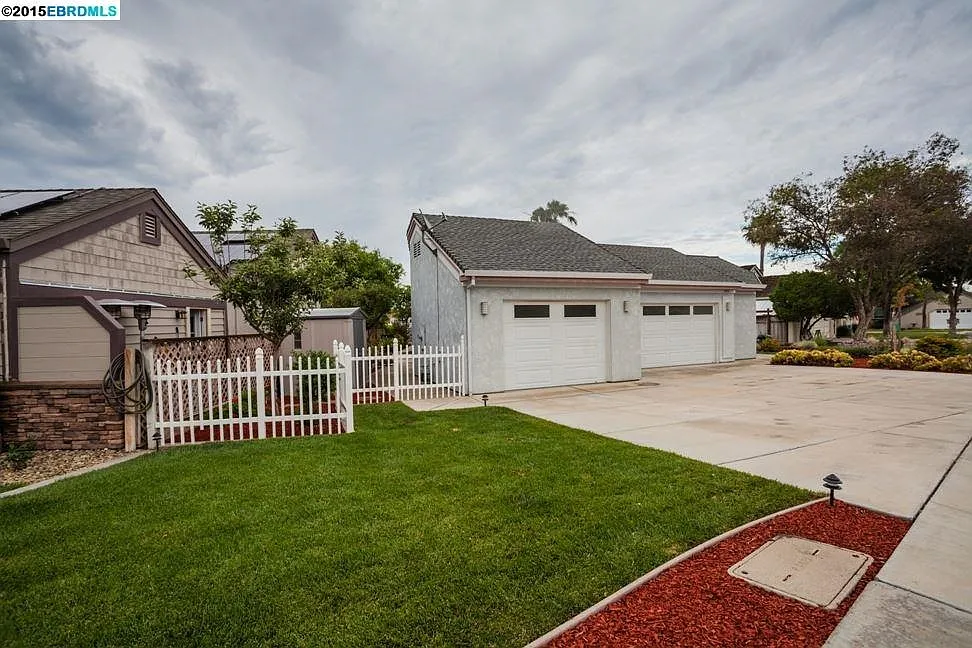1801 Dune Point Pl photo 1