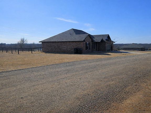 4th image of 2499 County Road 1328