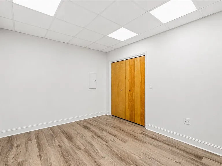 105 Church Aly #A — Photo 15