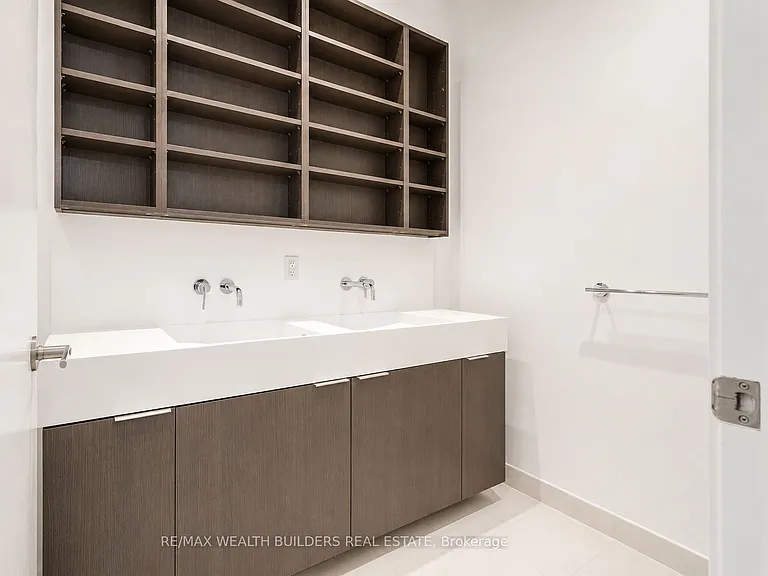 15 Lower Jarvis St #4201 — Photo 17