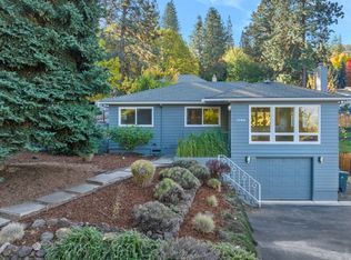 1090 Pleasant Way, Ashland, OR