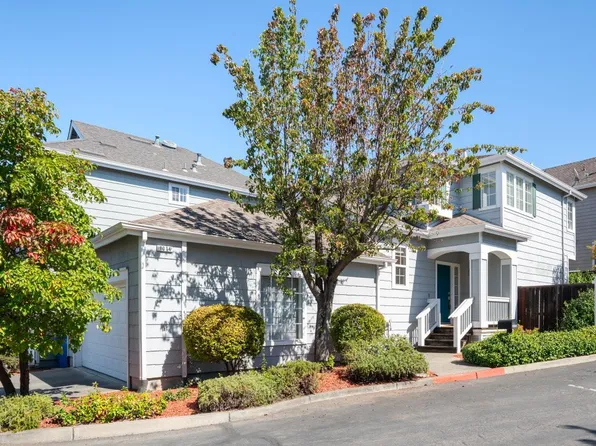 1014 Addison Circle, Petaluma, CA 94952