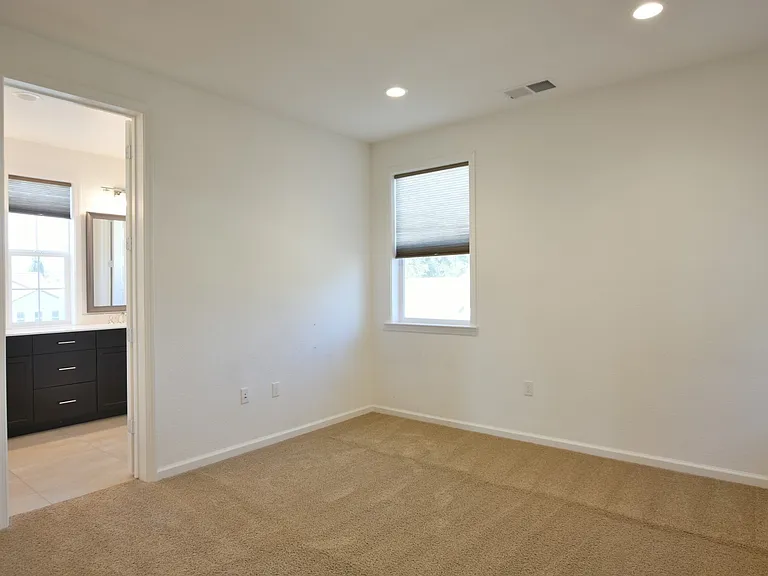 5018 Edenvale Ave — Photo 8