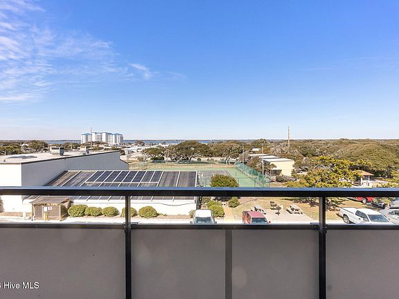 3rd image of 1505 Salter Path Road #326