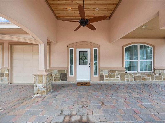 2nd image of 22214 Foxbend Dr