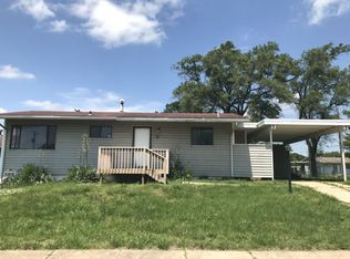 7215 SW Woodcroft Way, Topeka, KS 66619