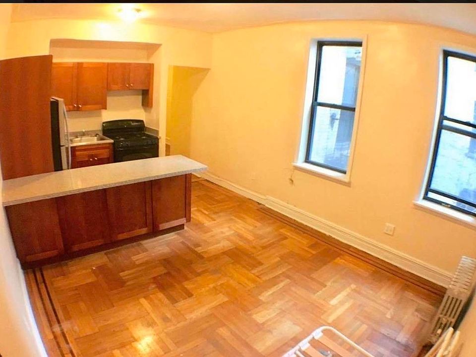 1st image of 31 E 21st St #E3
