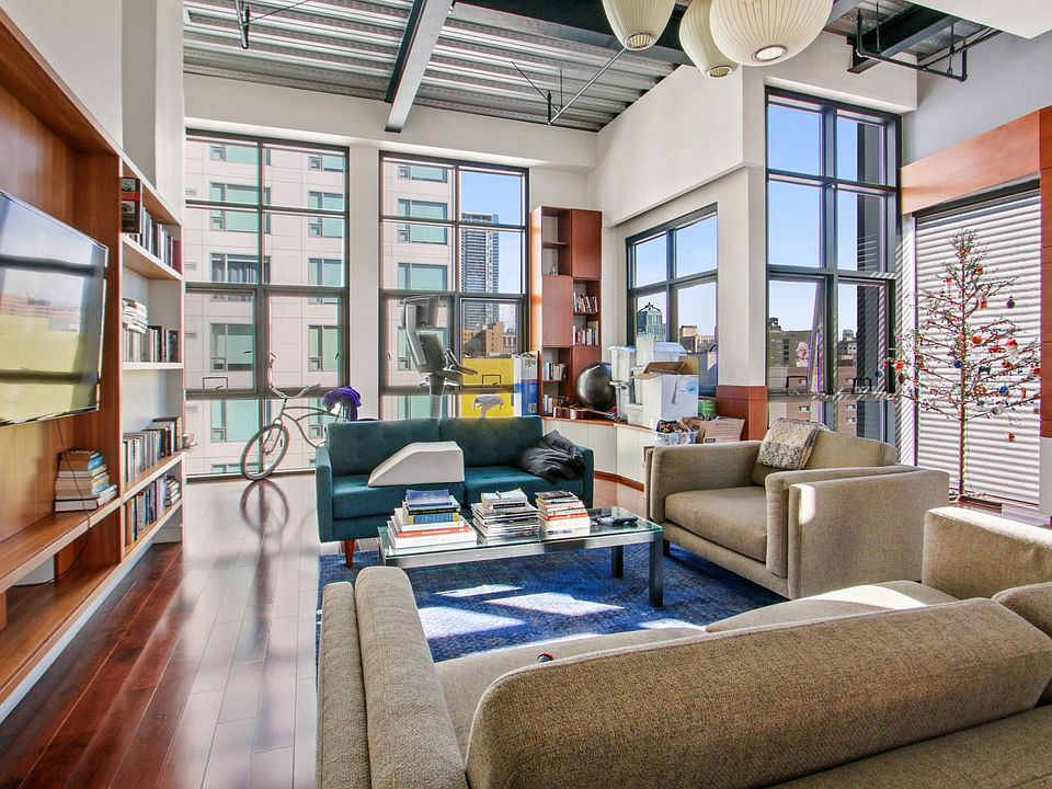 1st image of 1100 S Grand Ave #701