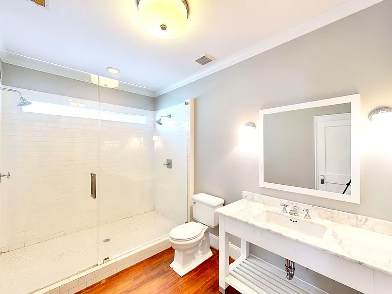 2100 Rozzelles Ferry Rd — Photo 21