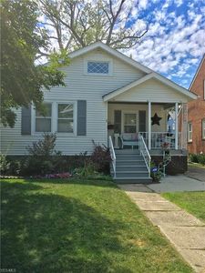 2214 Elbur Ave, Lakewood, OH, 44107
