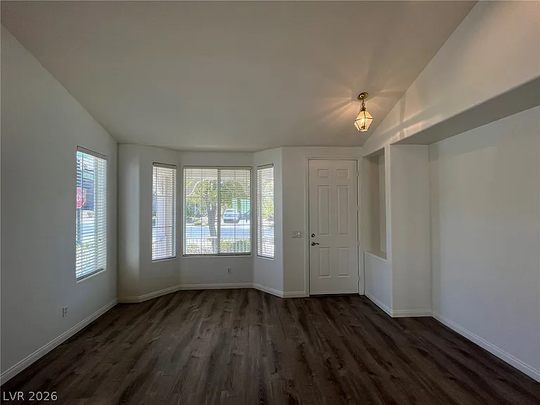 2848 Radiant Flame Ave — Photo 4