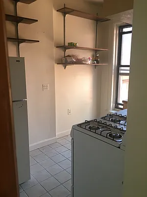 Rented by Warren T Real Estate Corp. | media 21