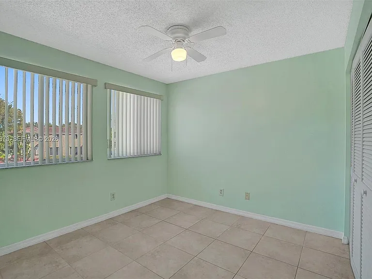 1726 SW 110th Ter — Photo 20