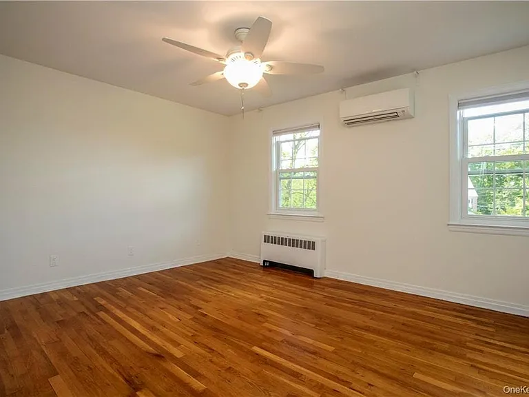 8 Elkan Rd — Photo 9