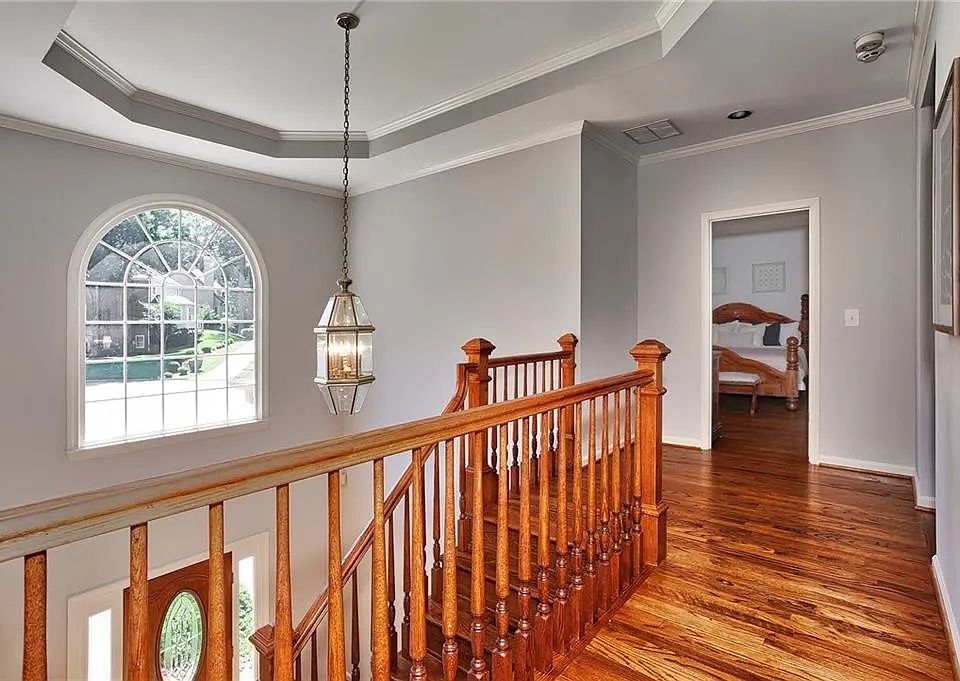 1st image of 260 Haydens Walk Ct
