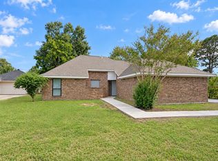 405 Post Oak Dr, Baytown, TX 77520